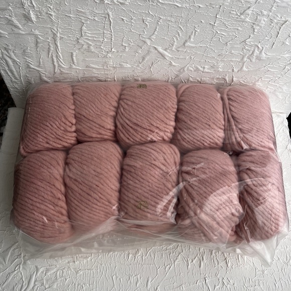 Bulky wool yarn By Debbie Bliss 50/50% Wool/ Acrylic, lot of 10 balls - Picture 6 of 10